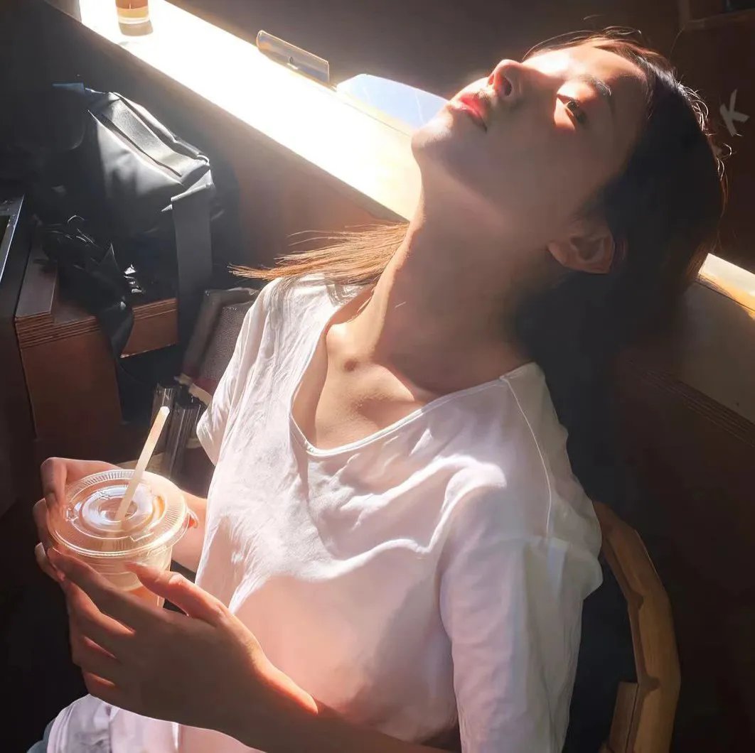 女人与英雄